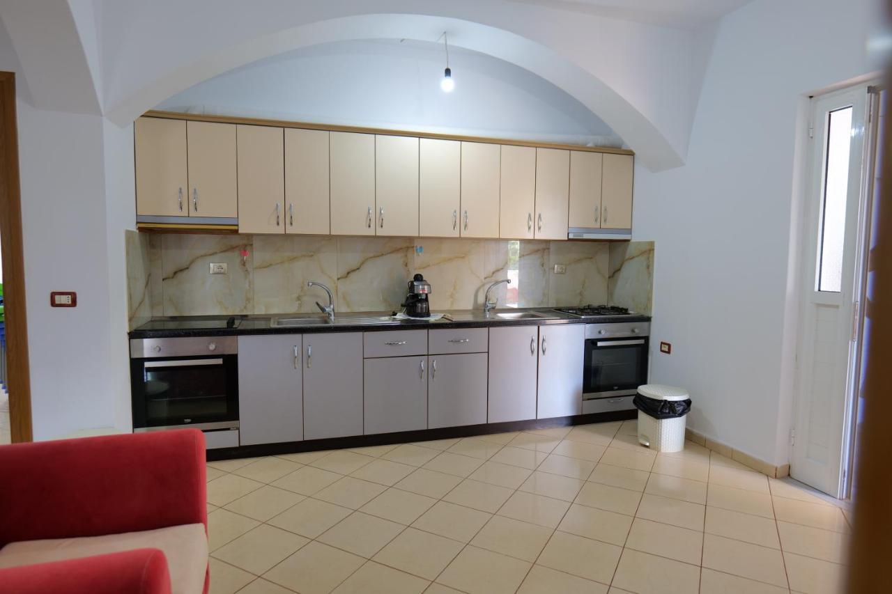 Holiday home Osmanaj
